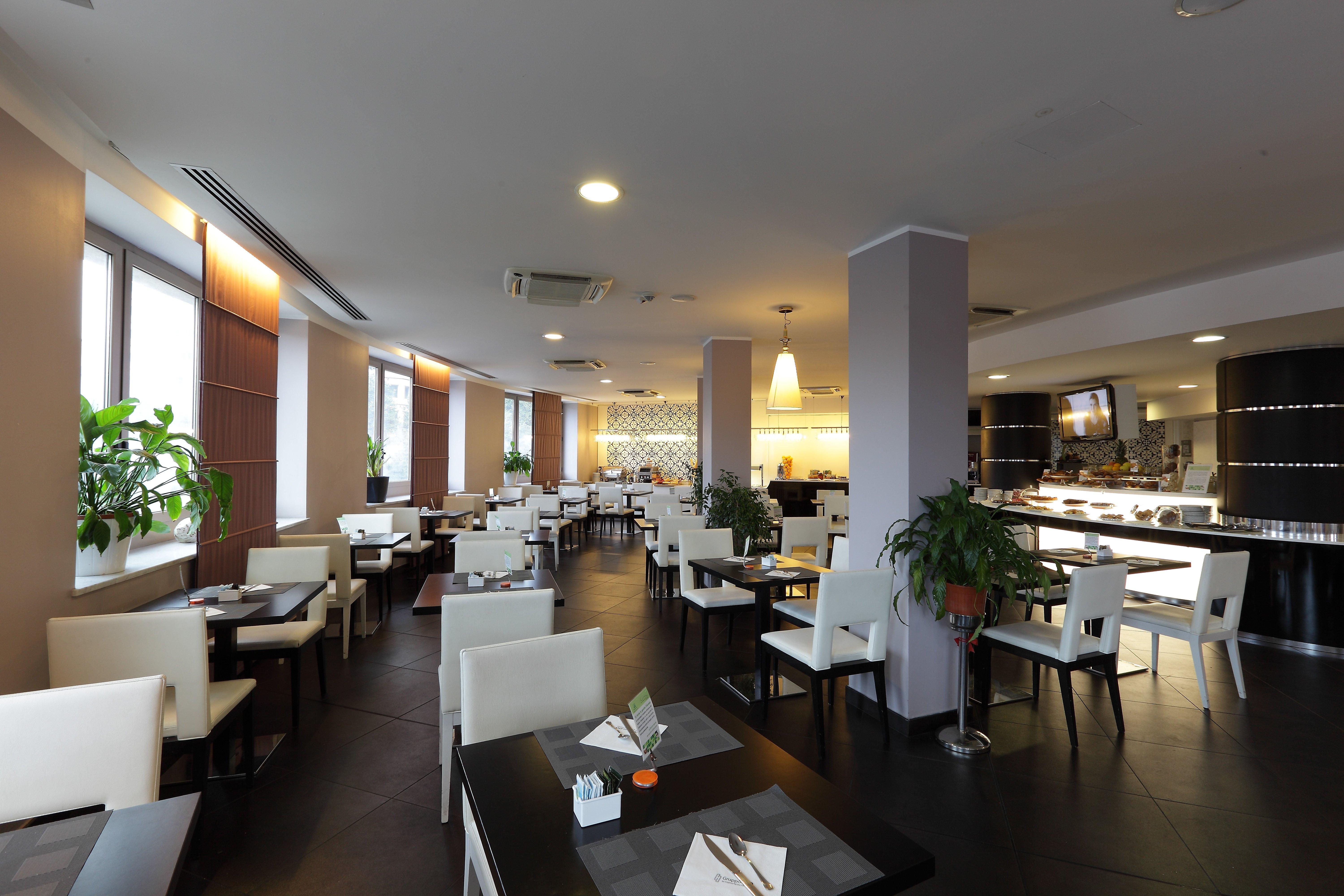 Holiday Inn Genoa City By Ihg Екстериор снимка