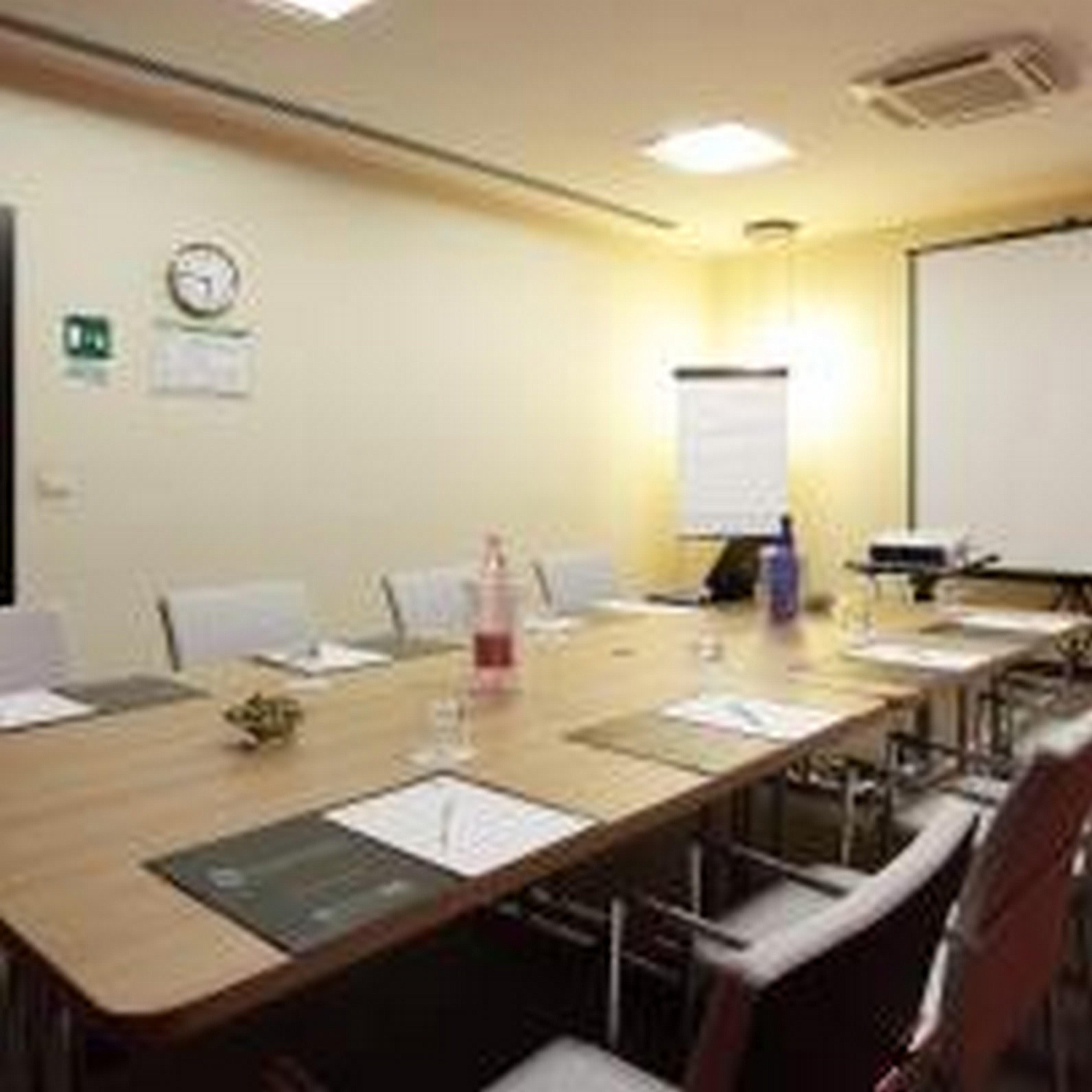 Holiday Inn Genoa City By Ihg Екстериор снимка