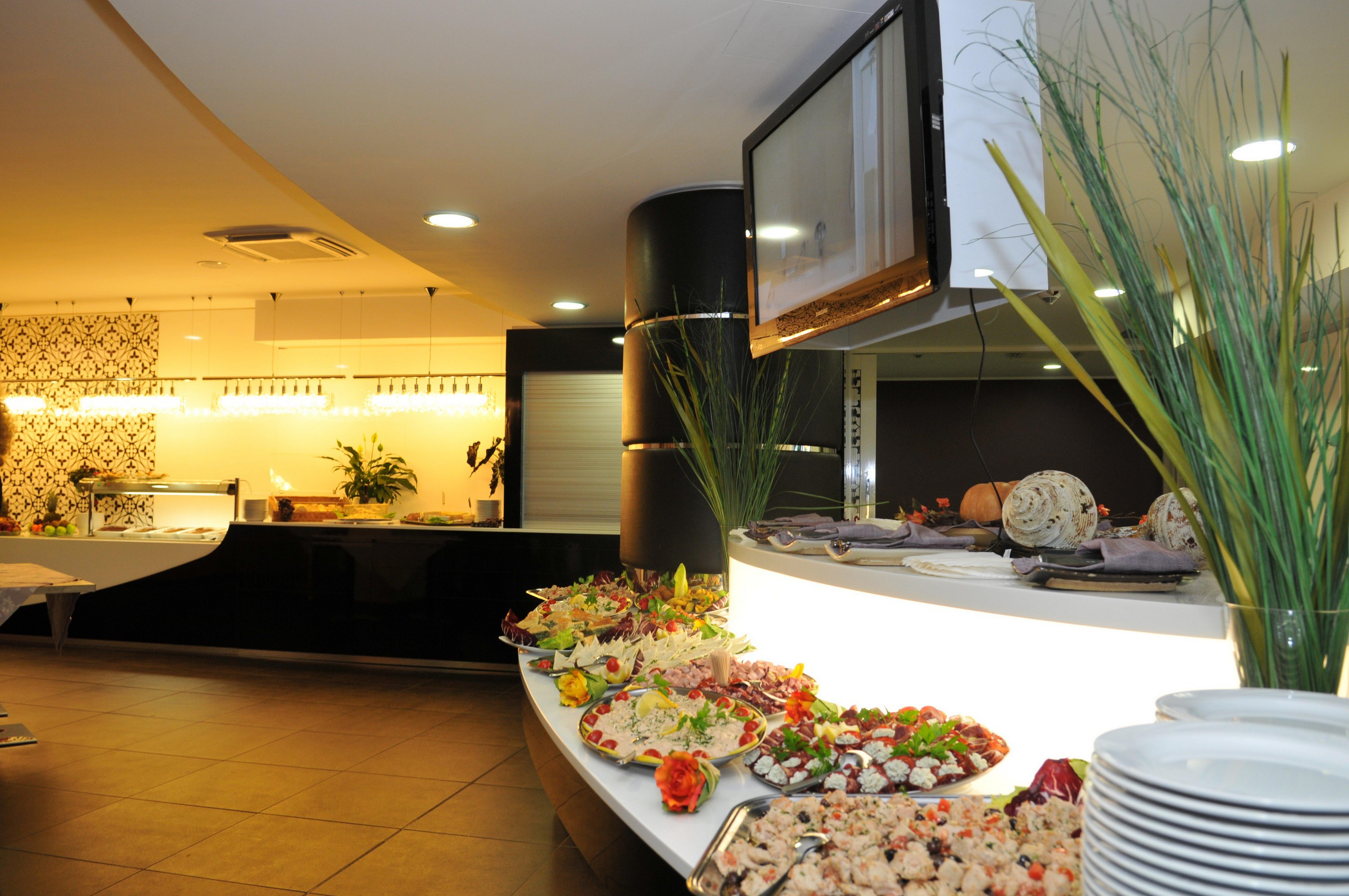 Holiday Inn Genoa City By Ihg Екстериор снимка