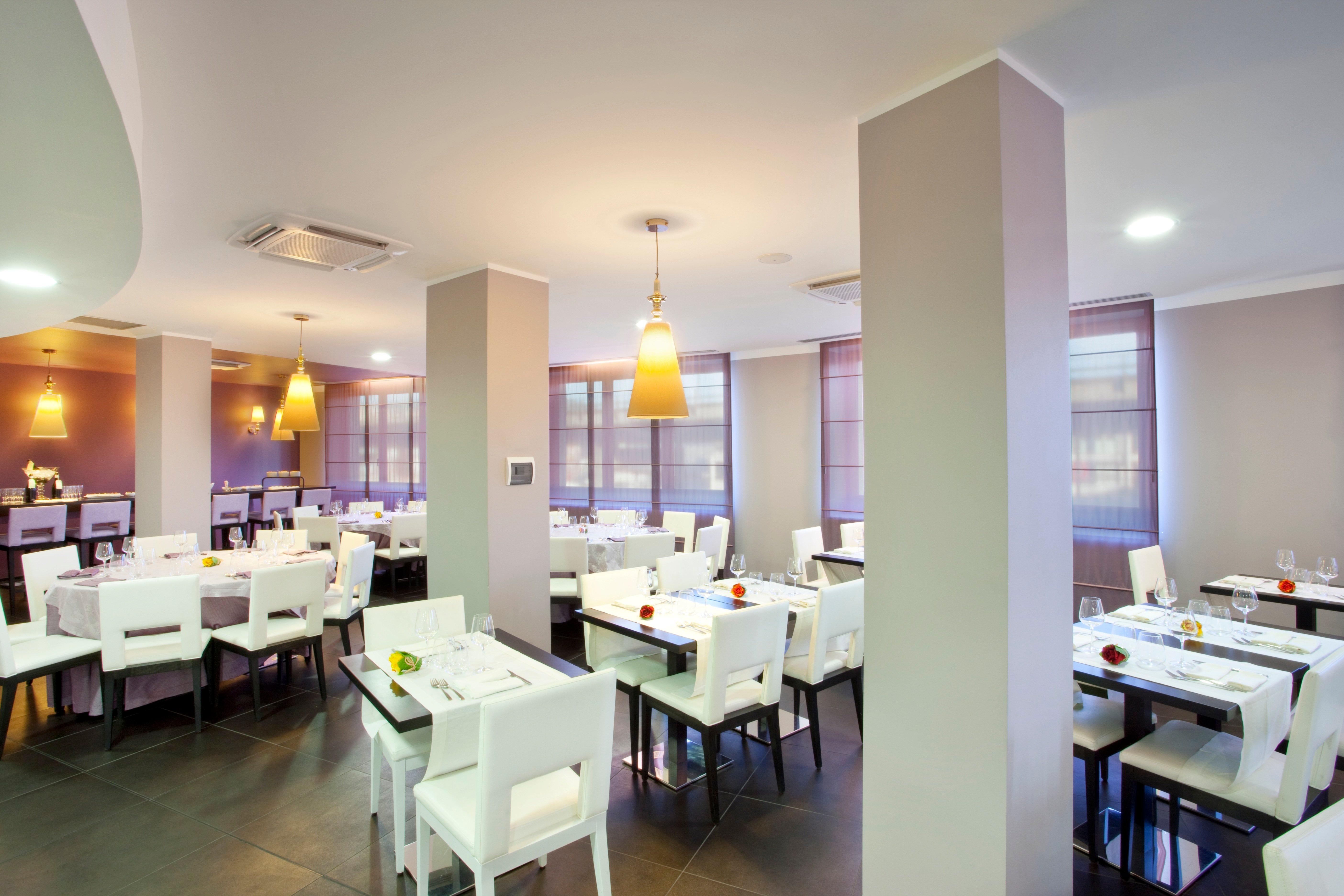 Holiday Inn Genoa City By Ihg Екстериор снимка