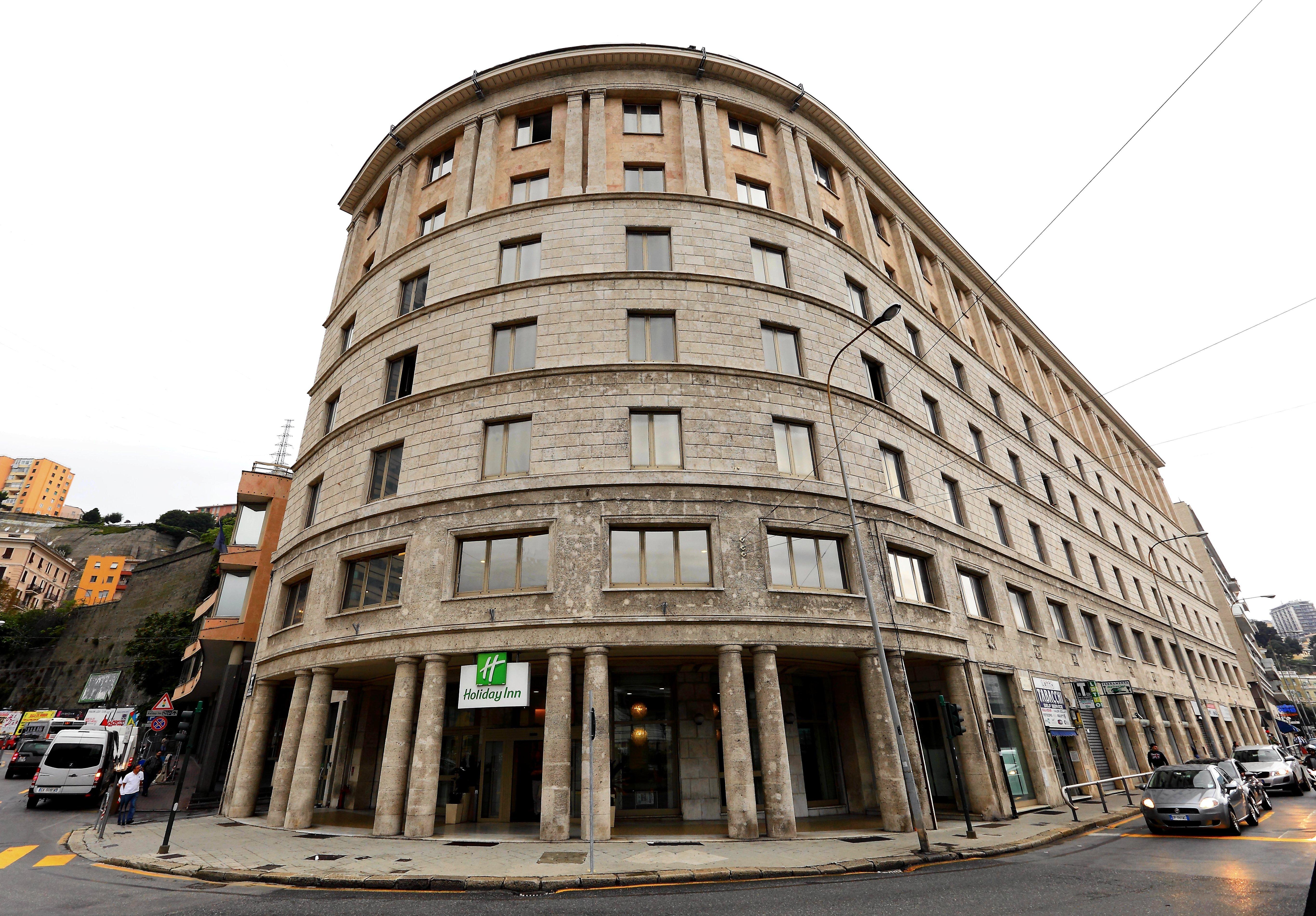Holiday Inn Genoa City By Ihg Екстериор снимка