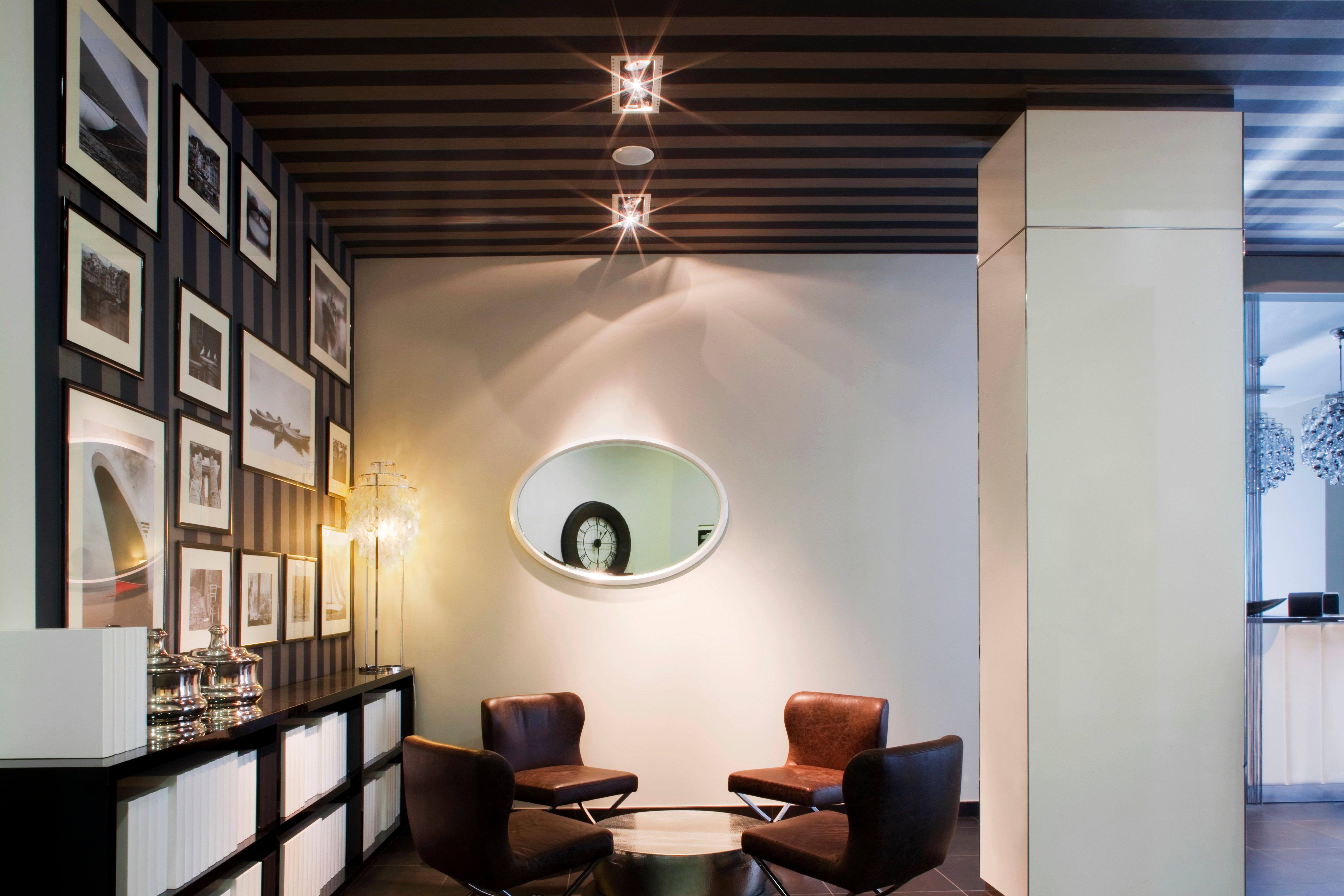 Holiday Inn Genoa City By Ihg Екстериор снимка