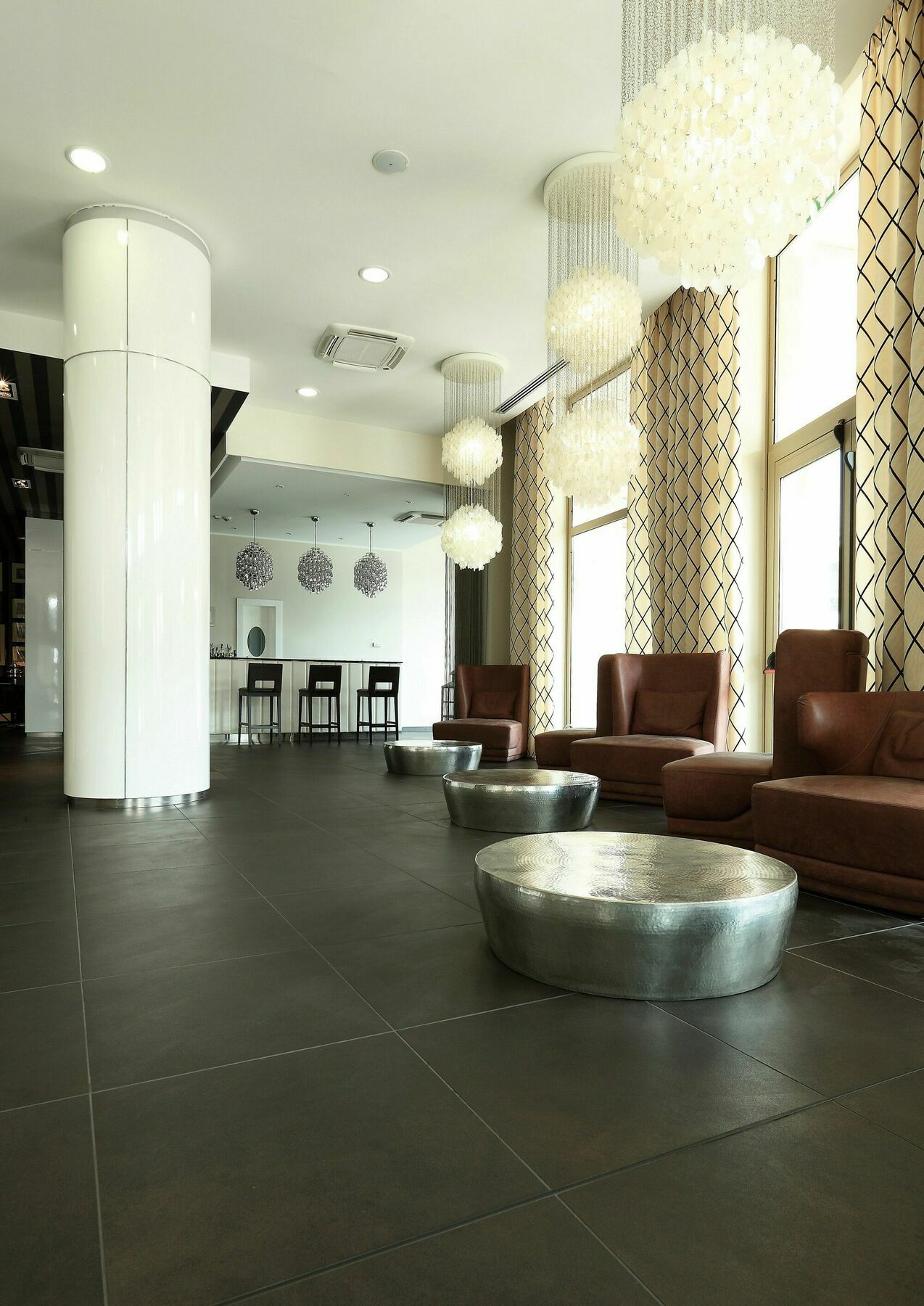 Holiday Inn Genoa City By Ihg Екстериор снимка